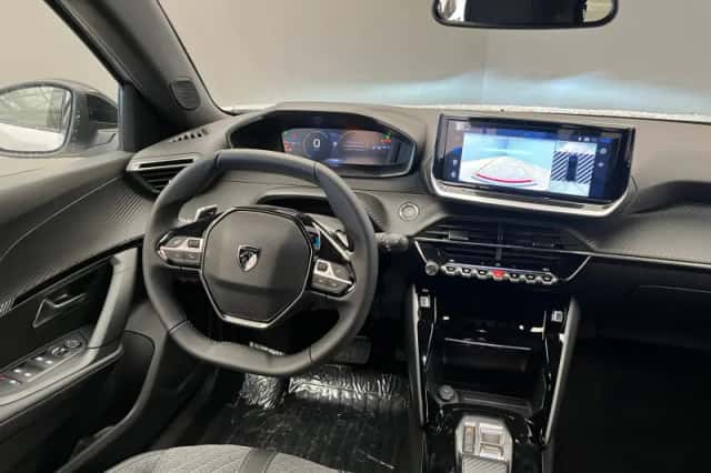 Peugeot 2008 (2025) thumbnail 18