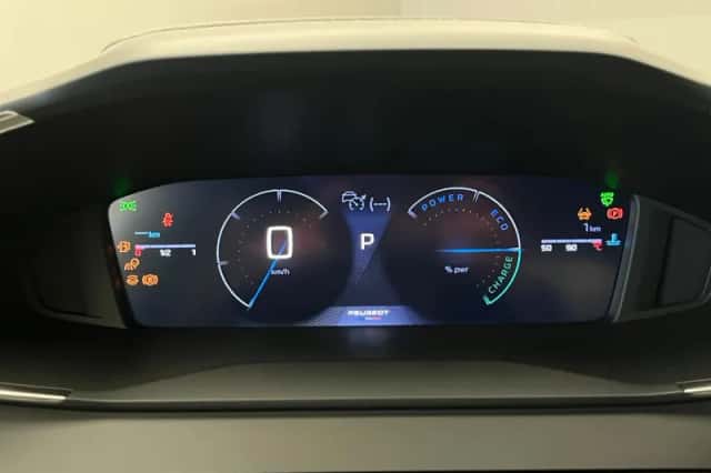 Peugeot 2008 (2025) thumbnail 25