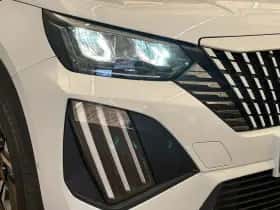 Peugeot 2008 (2025) thumbnail 8