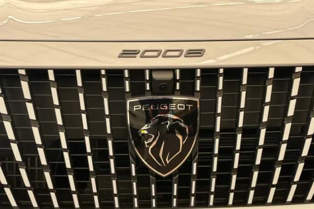 Peugeot 2008 (2025) thumbnail 9