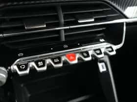 Peugeot 208 (2025) thumbnail 12