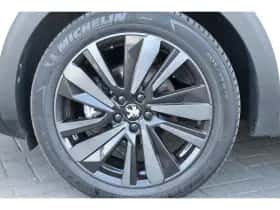 Peugeot 5008 (2024) thumbnail 17