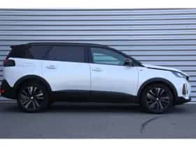 Peugeot 5008 (2024) thumbnail 3
