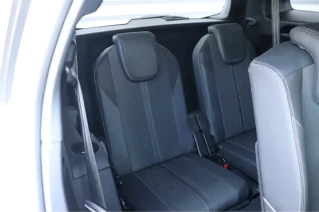Peugeot 5008 (2024) thumbnail 22