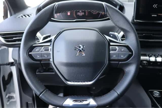 Peugeot 5008 (2024) thumbnail 33