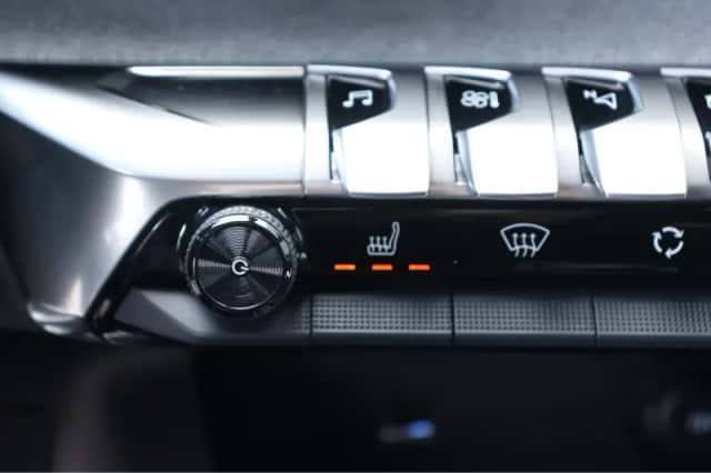Peugeot 5008 (2024) thumbnail 40