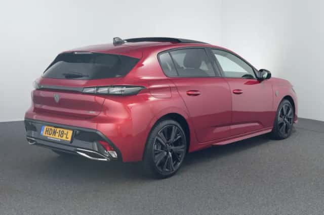 Peugeot 308 (2025) thumbnail 2