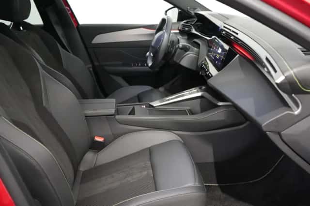 Peugeot 308 (2025) thumbnail 4