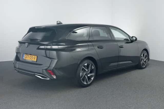 Peugeot 308 (2024) thumbnail 2