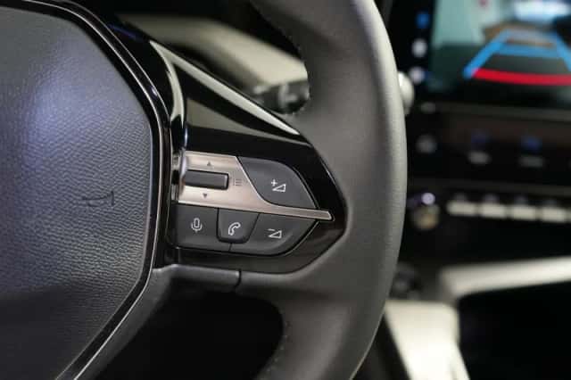 Peugeot 308 (2024) thumbnail 16