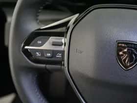 Peugeot 308 (2024) thumbnail 17