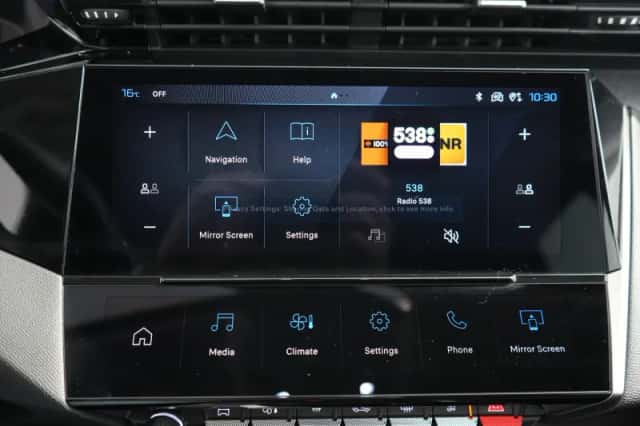 Peugeot 308 (2024) thumbnail 8