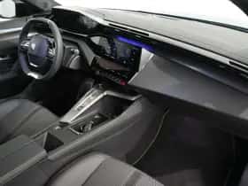 Peugeot 308 (2024) thumbnail 3