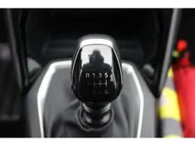 Peugeot 208 (2025) thumbnail 18