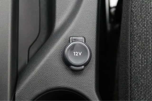 Peugeot 208 (2025) thumbnail 23