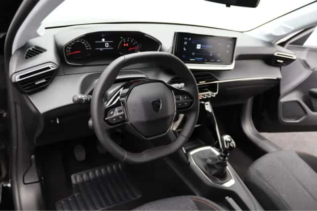 Peugeot 208 (2025) thumbnail 25