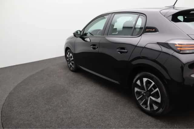 Peugeot 208 (2025) thumbnail 32