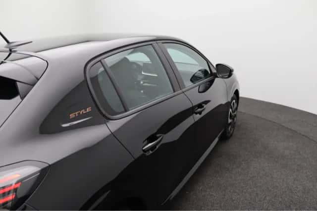 Peugeot 208 (2025) thumbnail 35