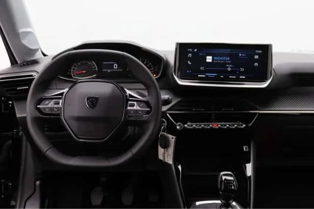 Peugeot 208 (2025) thumbnail 8