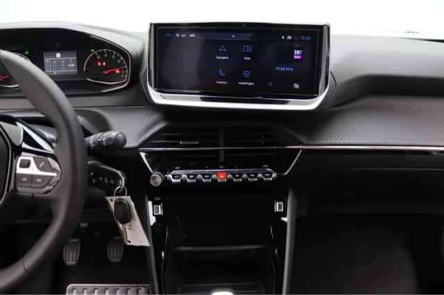 Peugeot 2008 (2025) thumbnail 10