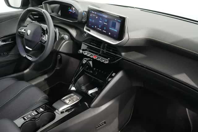 Peugeot 208 (2025) thumbnail 3