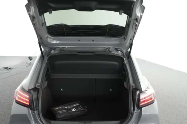Peugeot 208 (2025) thumbnail 23