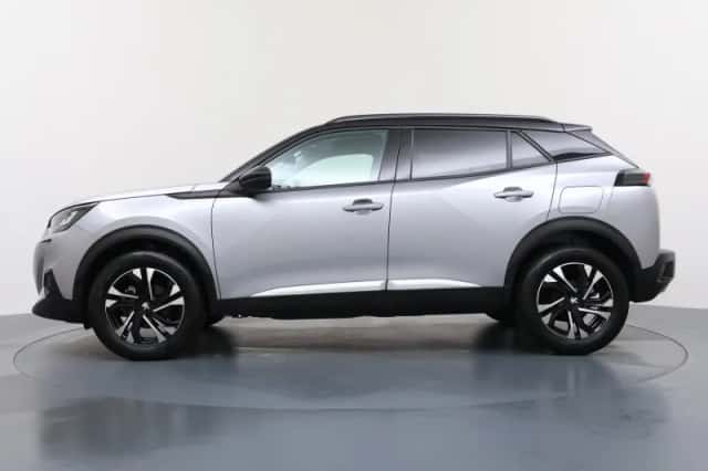 Peugeot 2008 (2022) thumbnail 3