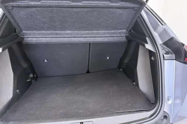 Peugeot 2008 (2022) thumbnail 10