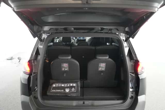 Peugeot 5008 (2023) thumbnail 27