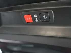 Peugeot 5008 (2023) thumbnail 28