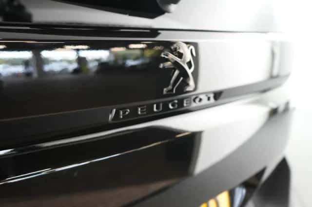 Peugeot 5008 (2023) thumbnail 31