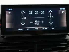 Peugeot 5008 (2023) thumbnail 8
