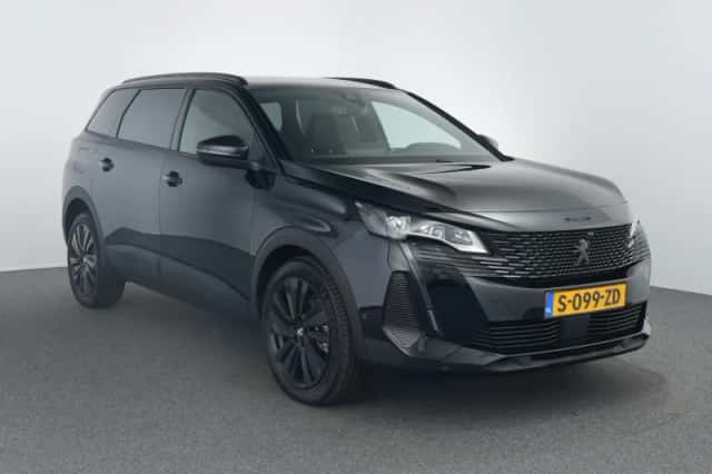 Peugeot 5008 (2023) thumbnail 9