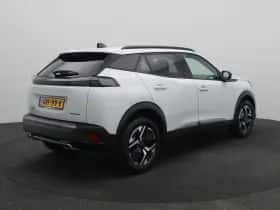 Peugeot 2008 (2024) thumbnail 2