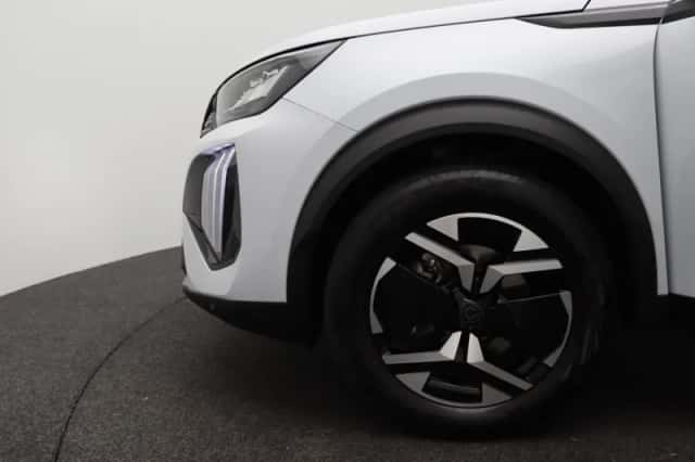 Peugeot 2008 (2024) thumbnail 17