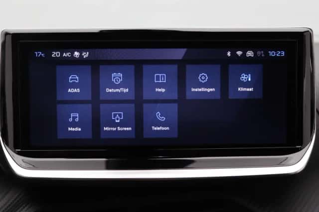 Peugeot 2008 (2024) thumbnail 18