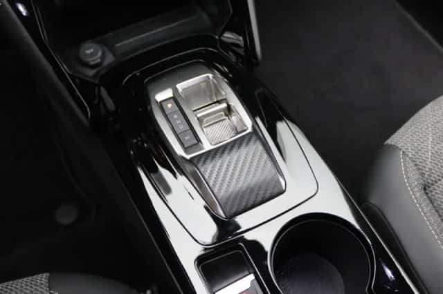 Peugeot 2008 (2024) thumbnail 22