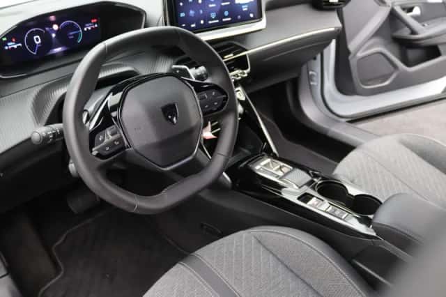 Peugeot 2008 (2024) thumbnail 27