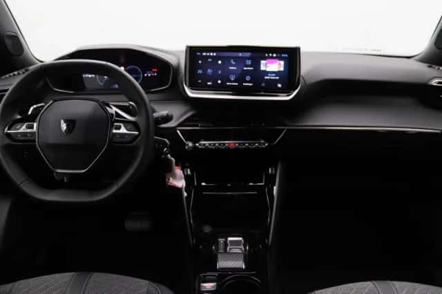 Peugeot 2008 (2024) thumbnail 30
