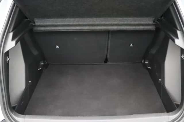 Peugeot 2008 (2024) thumbnail 31