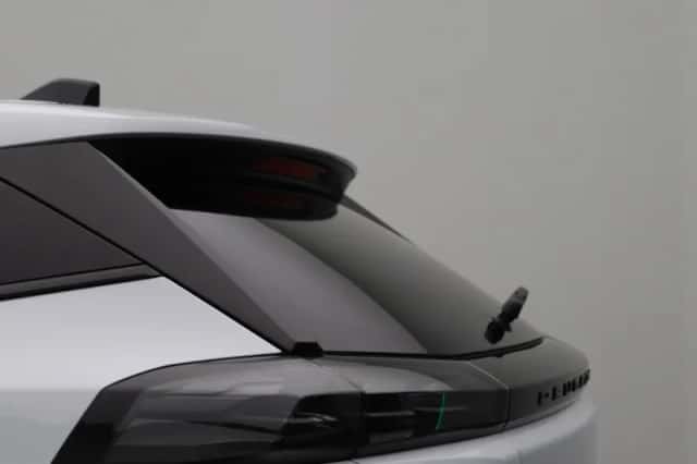 Peugeot 2008 (2024) thumbnail 35