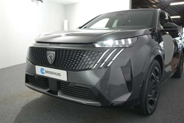 Peugeot e-3008 (2025) thumbnail 12