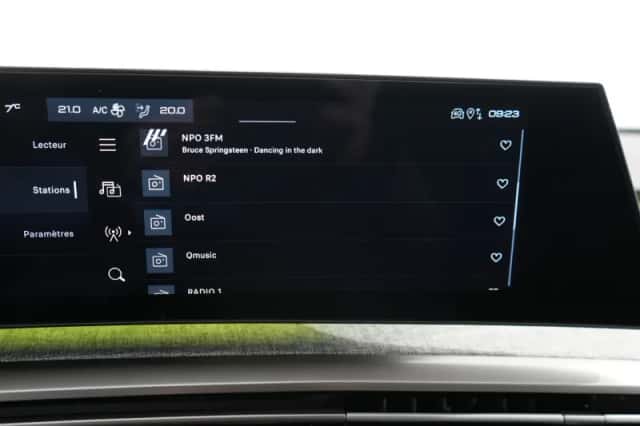 Peugeot e-3008 (2025) thumbnail 18
