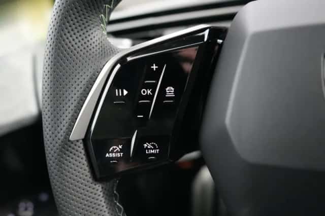 Peugeot e-3008 (2025) thumbnail 22