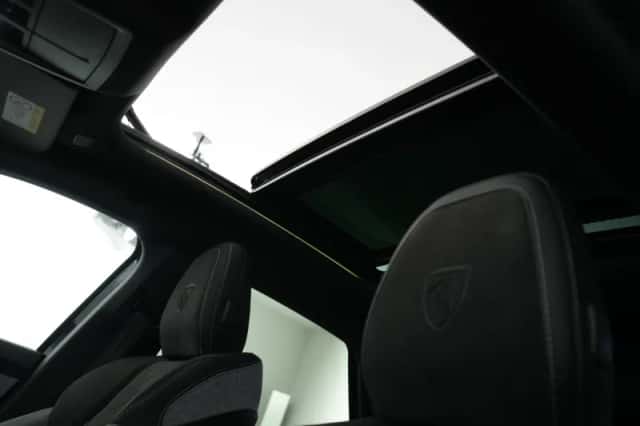 Peugeot e-3008 (2025) thumbnail 32