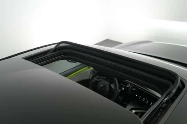 Peugeot e-3008 (2025) thumbnail 37