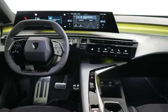 Peugeot e-3008 (2025) thumbnail 7