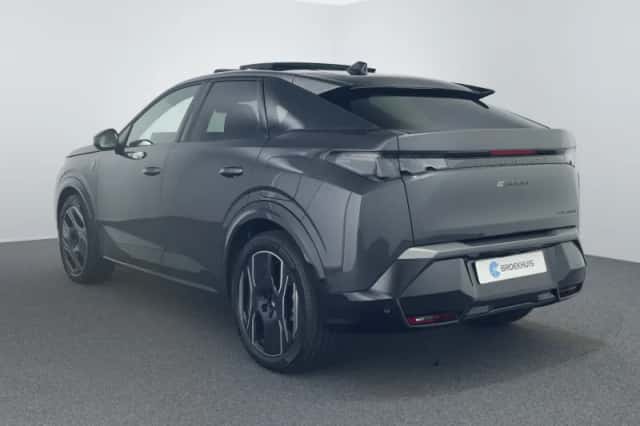 Peugeot e-3008 (2025) thumbnail 10