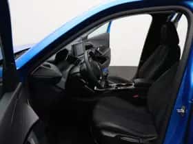 Peugeot 2008 (2022) thumbnail 11