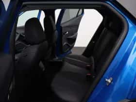 Peugeot 2008 (2022) thumbnail 12
